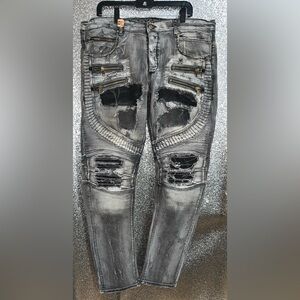 Edgy Black Distressed Men's Skinny Jeans
